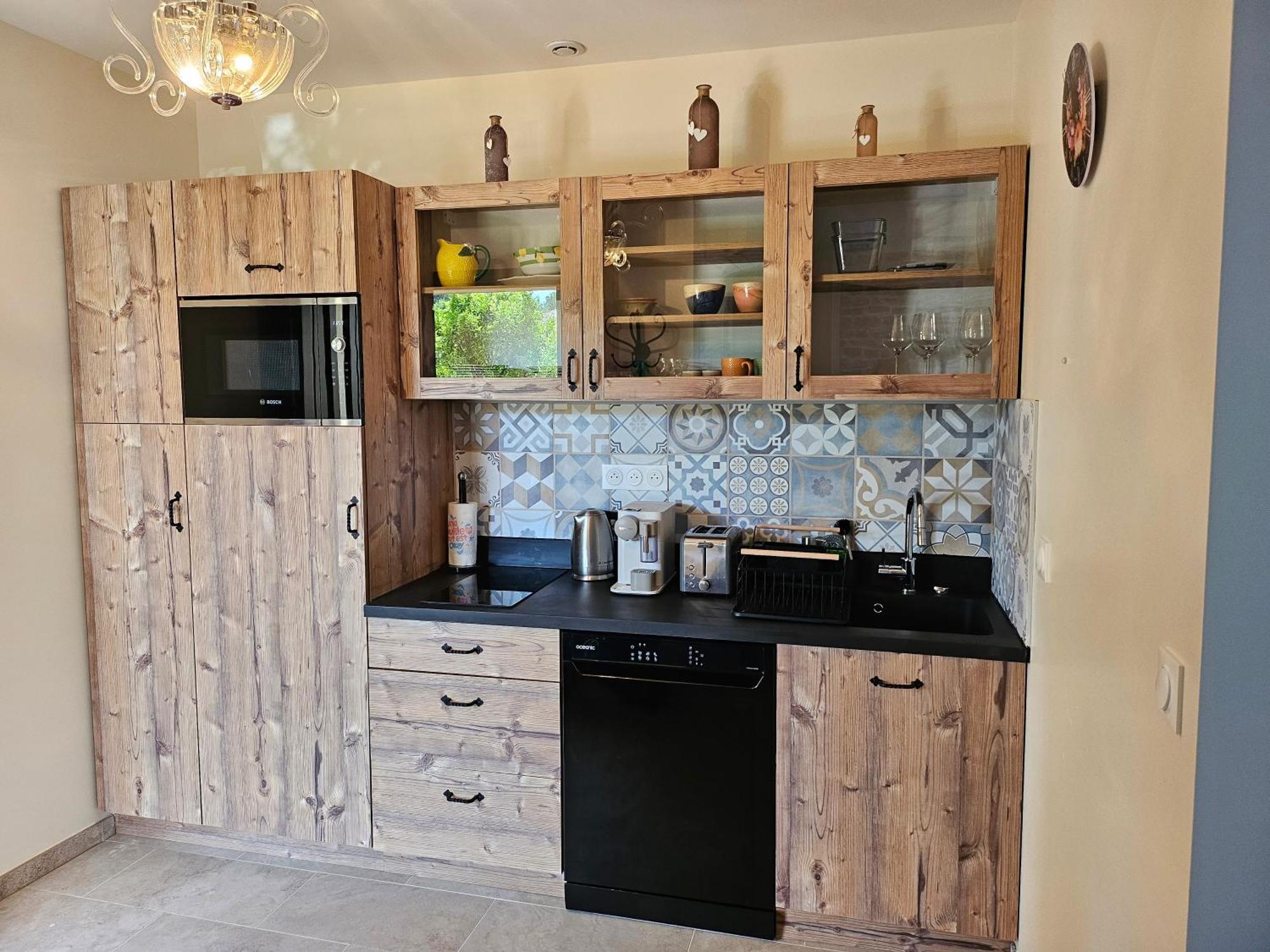 Charmant Studio Pres De La Plage Avec Jacuzzi Et Terrasse Privative Villeneuve-Loubet Zewnętrze zdjęcie